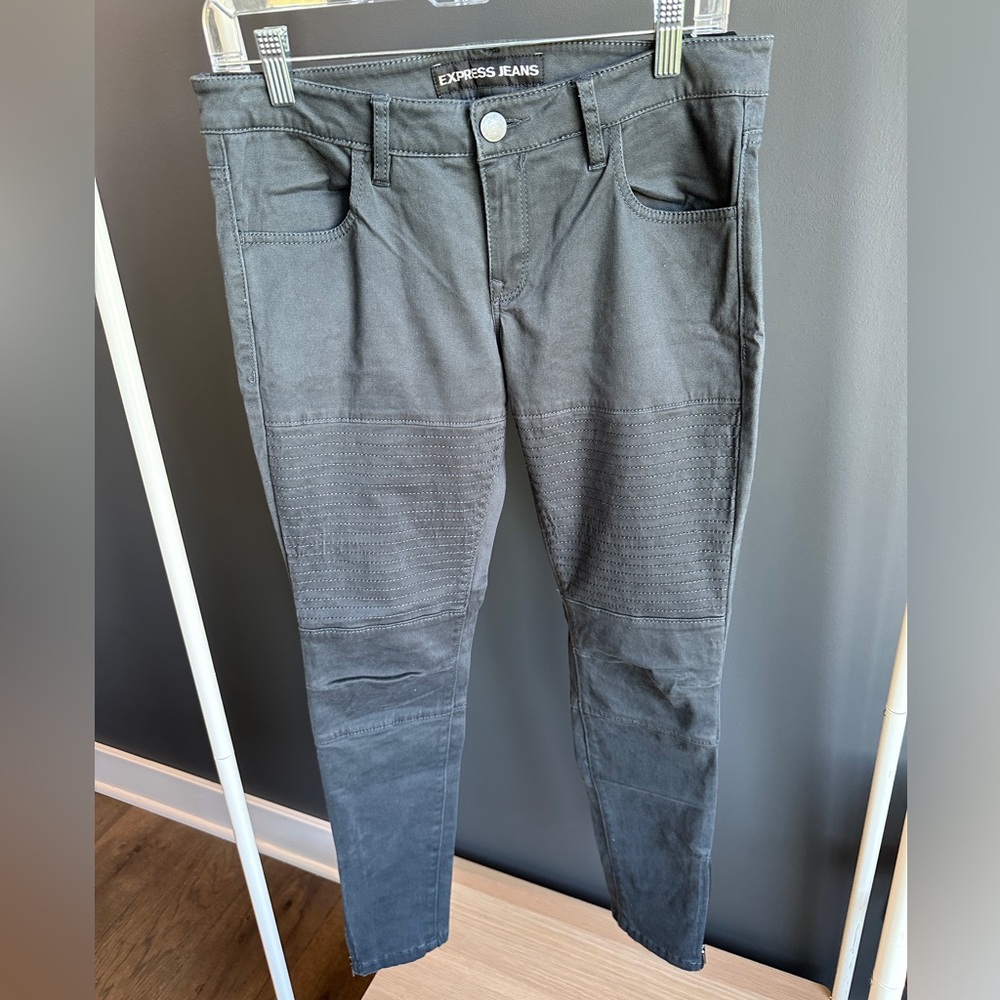 Women’s Express Gray Moto Low-Rise Pants